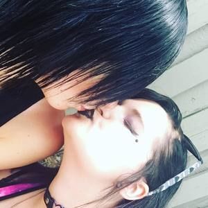 Meet your Posher, Kat